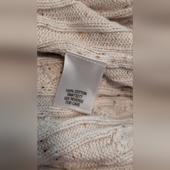 Croft & Barrow Cream Cable Knit Sweater Medium NWT - Picture 3 of 9